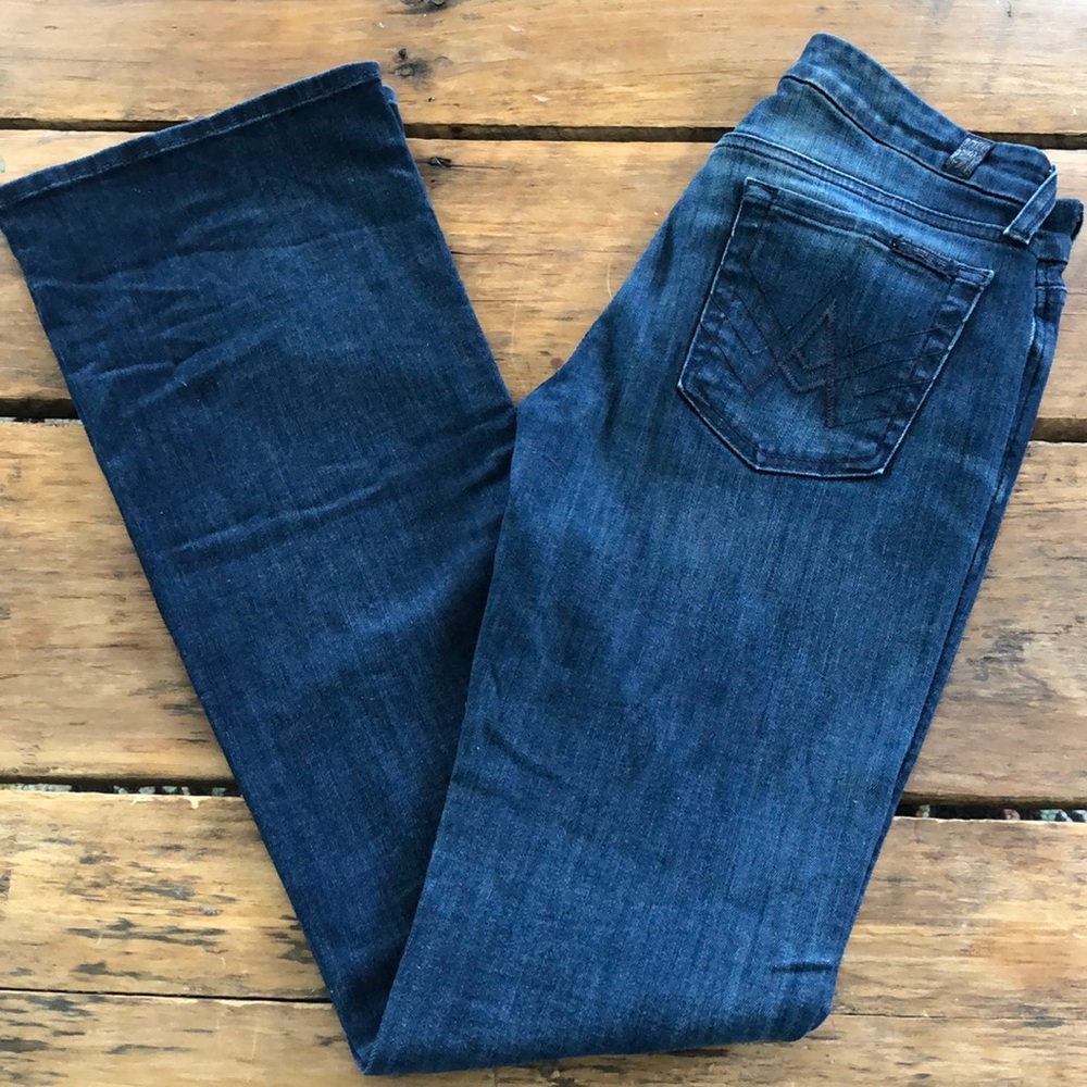 7 for all Mankind bootcut Jeans. 27